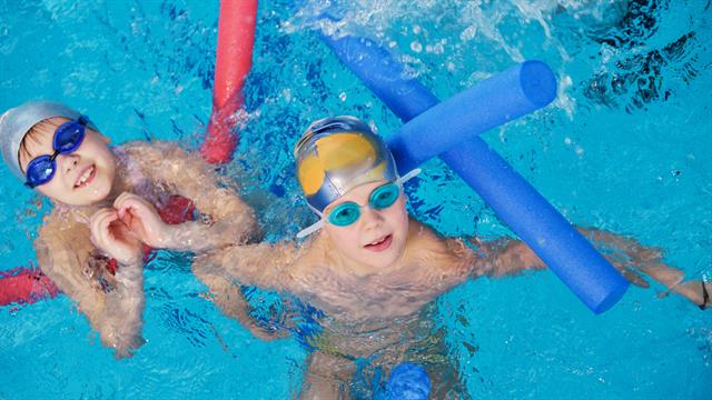 Nadstandardni plavalni tečaj za otroke
