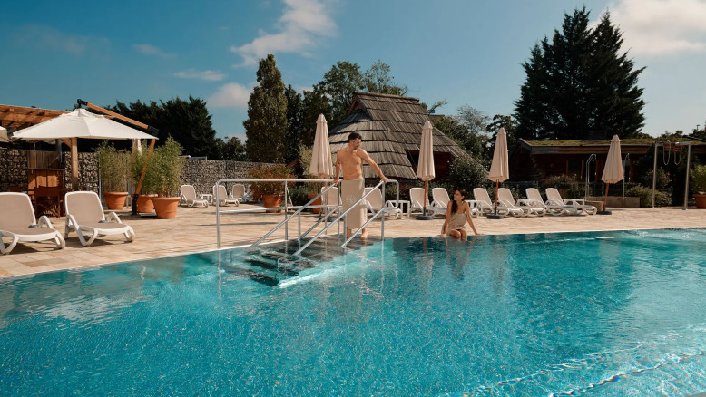Wellness atlantis modeli zunanji bazen 2