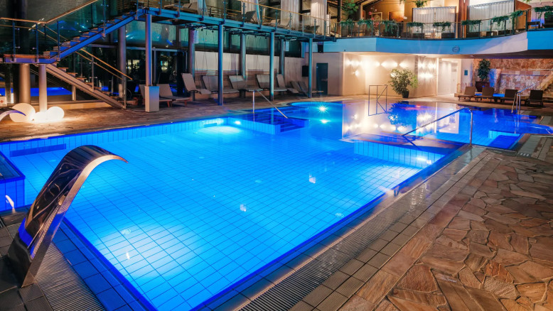 Wellness atlantis termalni bazen 9