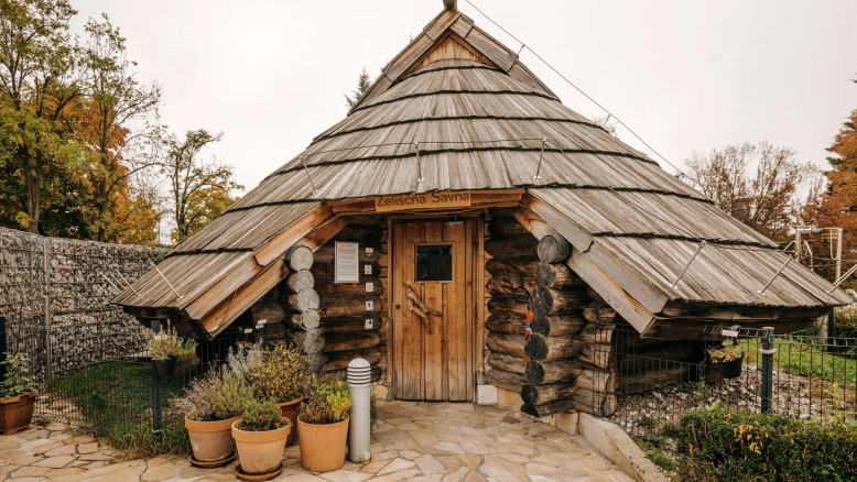 Wellness atlantis zeliščna savna